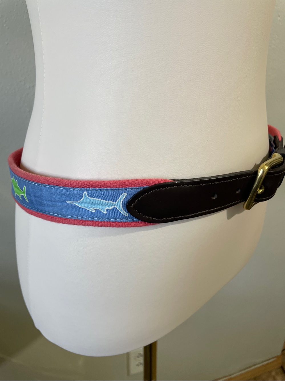 Vineyard Vines Shark Canvas Leather Trim Belt Blue Nautical Preppy Mens 42 Golf